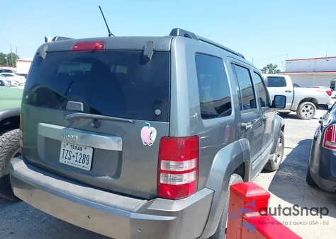 2012 Jeep Liberty Sport z USA, uszkodzony, nr VIN 1C4PJLAK8CW213910